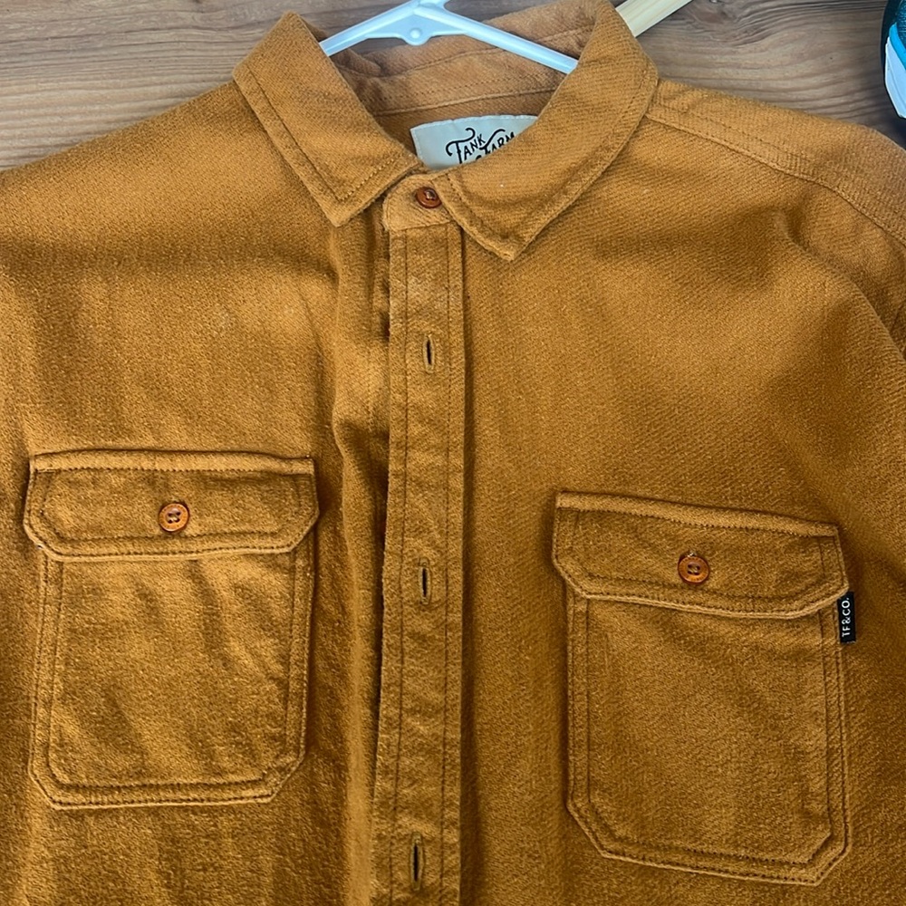 Men’s Tank Farm orange flannel.